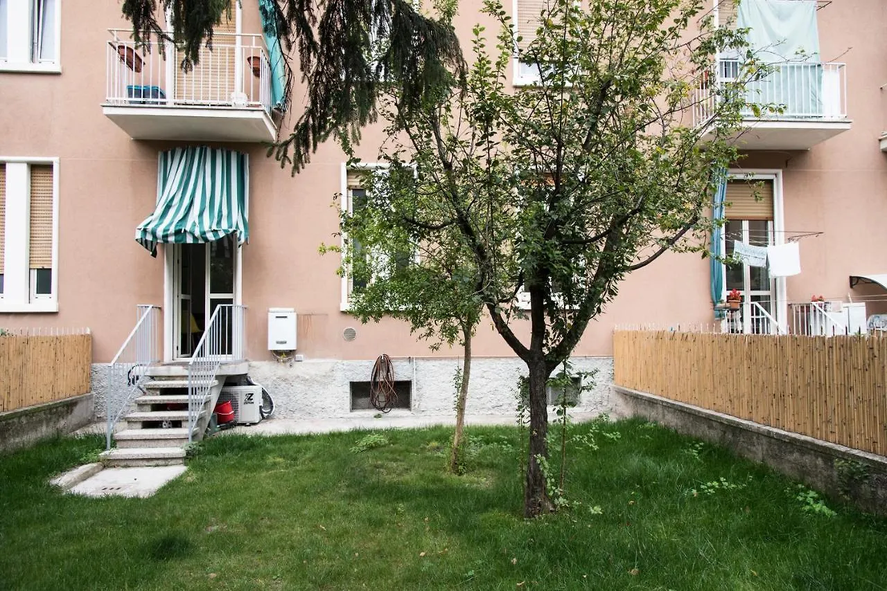 公寓 1 Bedroom Flat With Garden 米兰