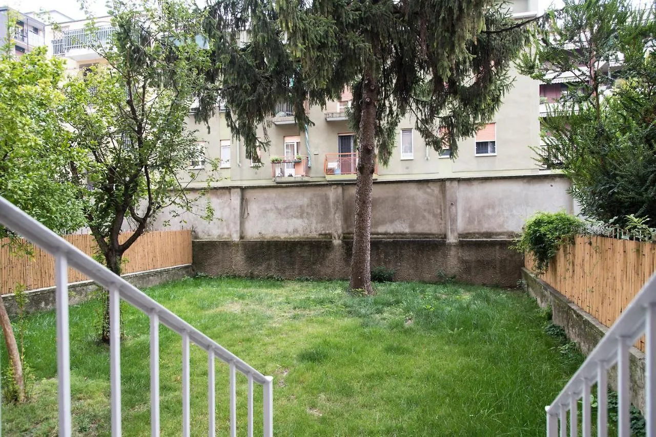 1 Bedroom Flat With Garden 米兰